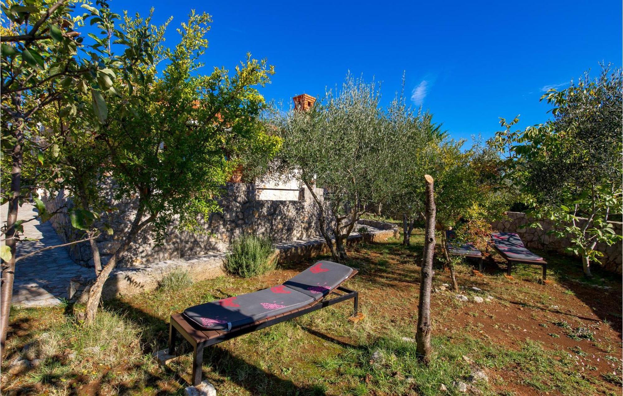 Gorgeous Home In Zgaljici With Sauna エクステリア 写真